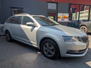 Skoda Octavia Combi 1,6 TDI DSG *Navi*RFKamera*Abstandstempomat*