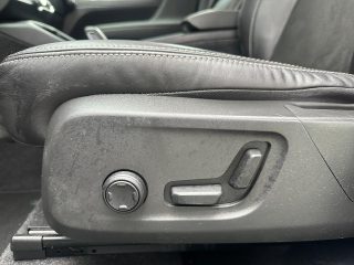 Volvo XC40 B4 AWD R-Design Geartronic *LED*Navi*Abstandstempomat*