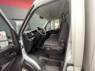 IVECO Daily 35S16 4100 *Kofferaufbau mit Ladebordwand*
