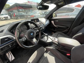 BMW 125i M Sport Aut. *M-Paket*Navi*LED*PDC 2X