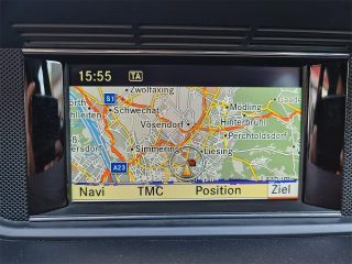 Mercedes-Benz E 200 Elegance CDI Aut. *Navi*Bluetooth*PDC*