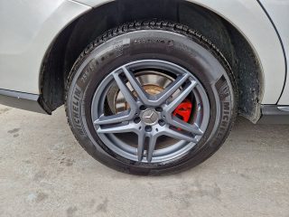 Mercedes-Benz ML 350 BlueTEC 4MATIC Aut. *Panorama*Navi*AHK*