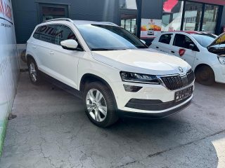 Skoda Karoq 2,0 TDI SCR 4x4 DSG *Navi*LED*Canton*RFKamera*