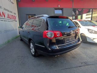 VW Passat Variant Highline 2,0 TDI DPF DSG