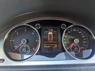 VW Passat Variant Highline 2,0 TDI DPF DSG