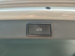 Skoda Octavia Combi RS 2,0 TDI 4x4 DSG *Digitales Cockpit*Navi*Alcantara*Canton*