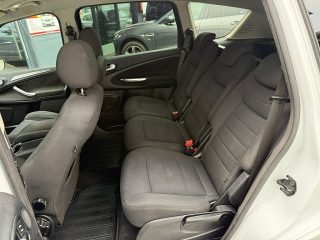 Ford S-MAX Titanium 2,0 TDCi DPF Aut. *Navi*Bluetooth*PDC*