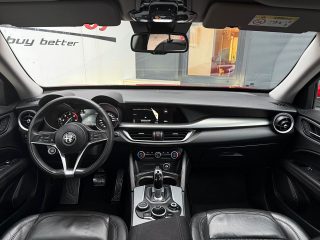 Alfa Romeo Stelvio Super 2,2 ATX AWD
