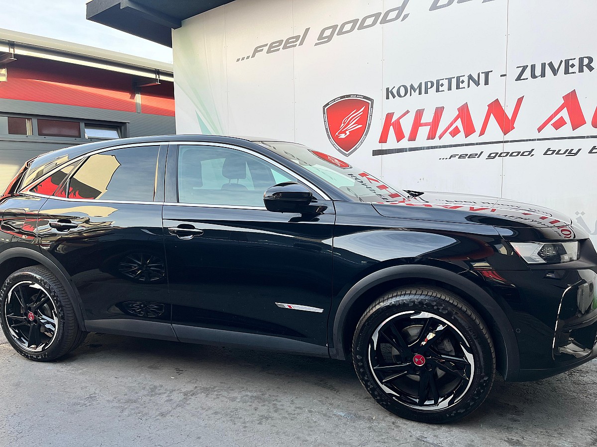DS Automobiles DS7 Crossback BlueHDi 130 S&S EAT8 Performance Line