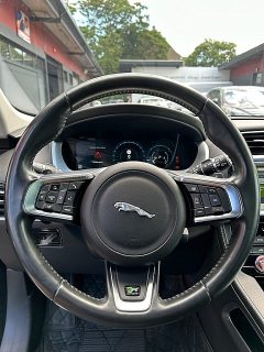 Jaguar F-Pace 20d AWD R-Sport Aut. *Leder*Navi*DynamicPaket*