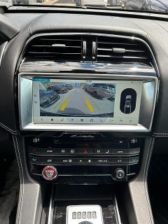 Jaguar F-Pace 20d AWD R-Sport Aut. *Leder*Navi*DynamicPaket*