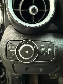 Alfa Romeo Giulia Sprint 2,2 16V 190 AT8 Q4 *Navi*Led*RFKamera