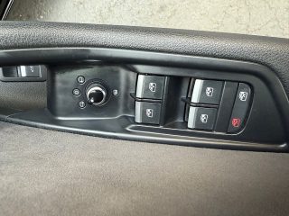 Audi A4 3,0 TDI quattro Sport S-tronic *S-Line*Navi*LED*