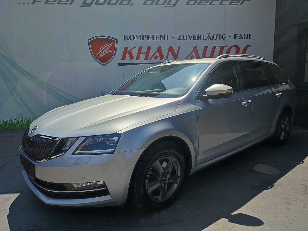 Skoda Octavia Combi 1,6 TDI DSG *Navi*RFKamera*Abstandstempomat*