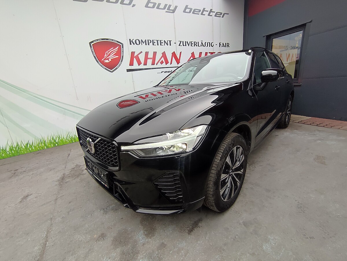 Volvo XC60 B4 Plus Dark AWD *ERSTBESITZ*