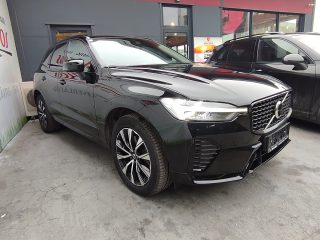 Volvo XC60 B4 Plus Dark AWD *ERSTBESITZ*