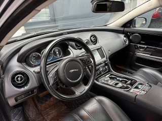Jaguar XJ 3,0 Diesel *VOLL* *PREMIUM LUXURY*