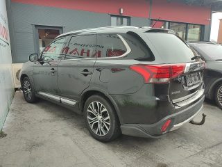 Mitsubishi Outlander 2,2 D Aut. *7-SITZER*